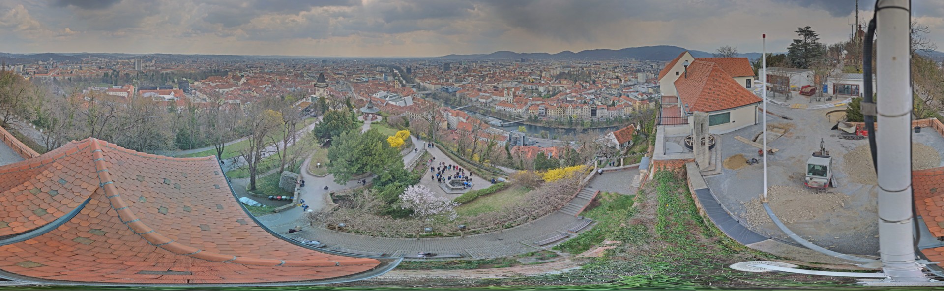 Archiv Foto Webcam Graz: Panorama vom Schlossberg