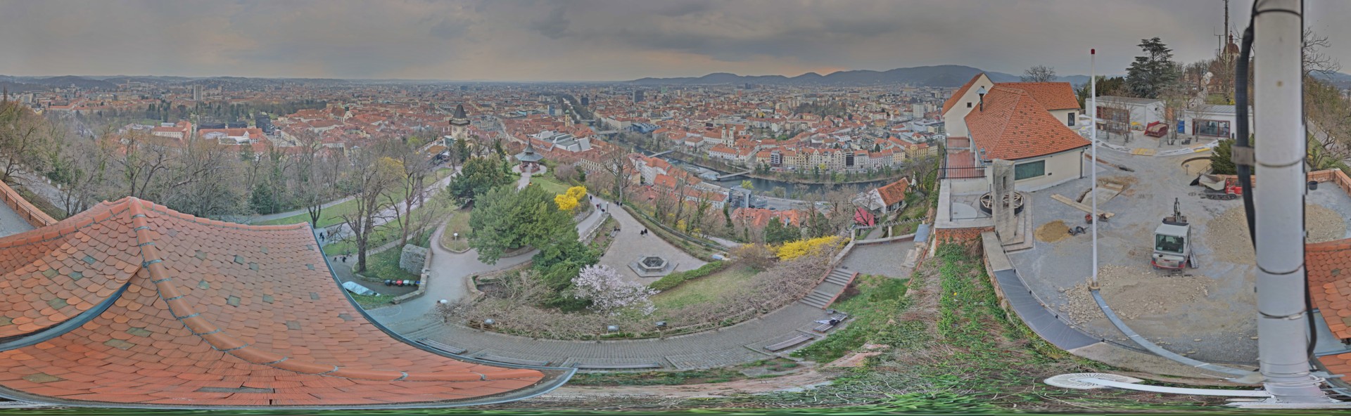 Archiv Foto Webcam Graz: Panorama vom Schlossberg