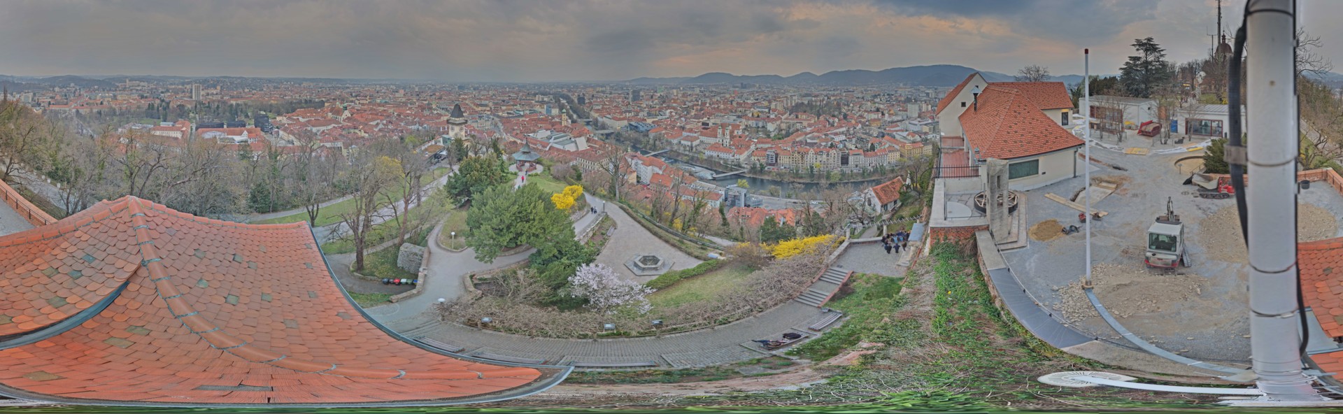 Archiv Foto Webcam Graz: Panorama vom Schlossberg