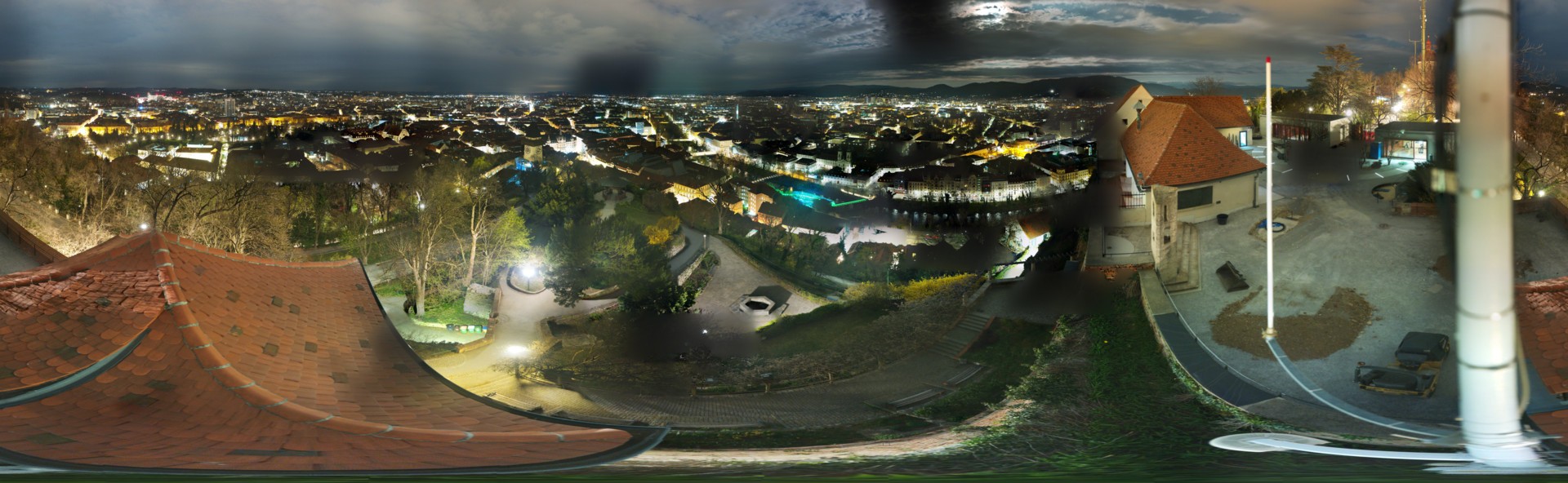 Archiv Foto Webcam Graz: Panorama vom Schlossberg