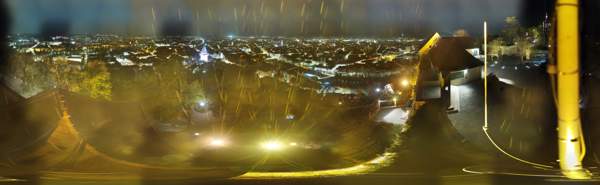 Archiv Foto Webcam Graz: Panorama vom Schlossberg