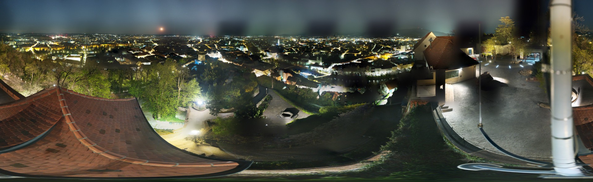 Archiv Foto Webcam Graz: Panorama vom Schlossberg