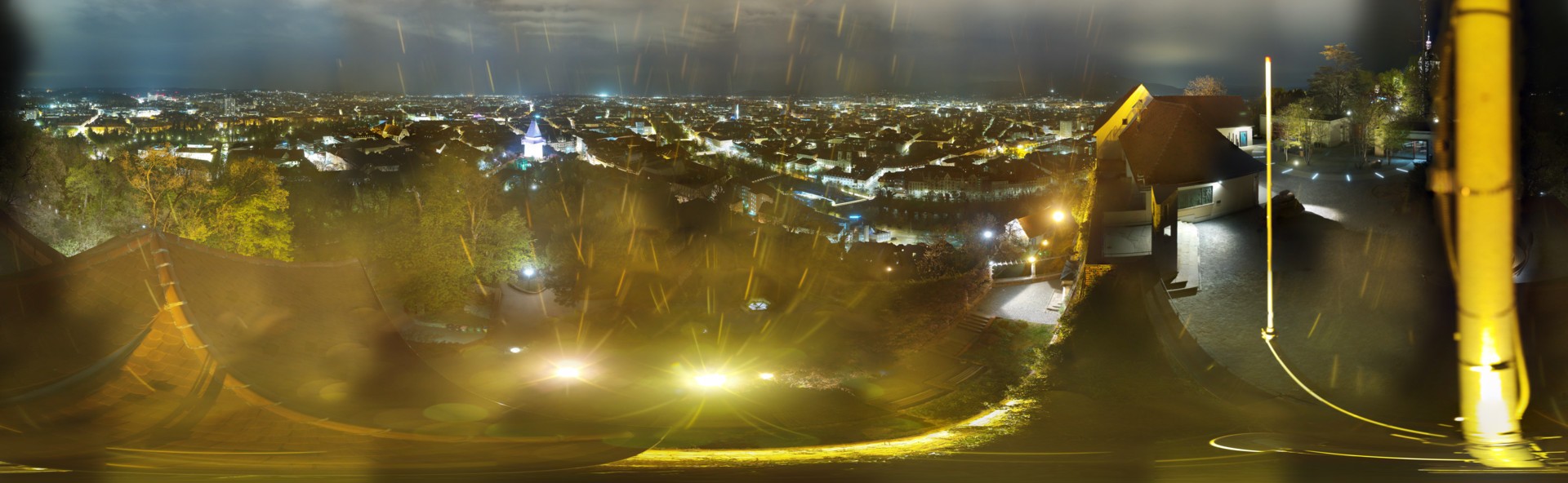 Archiv Foto Webcam Graz: Panorama vom Schlossberg