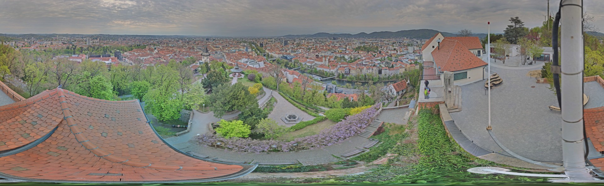 Archiv Foto Webcam Graz: Panorama vom Schlossberg