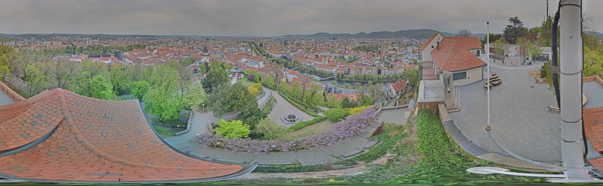 Archiv Foto Webcam Graz: Panorama vom Schlossberg