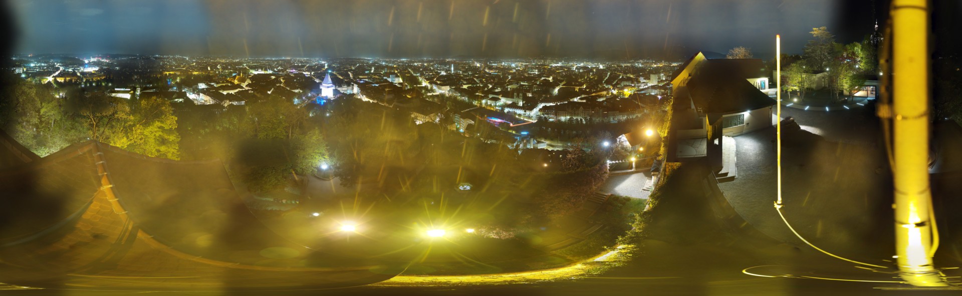 Archiv Foto Webcam Graz: Panorama vom Schlossberg