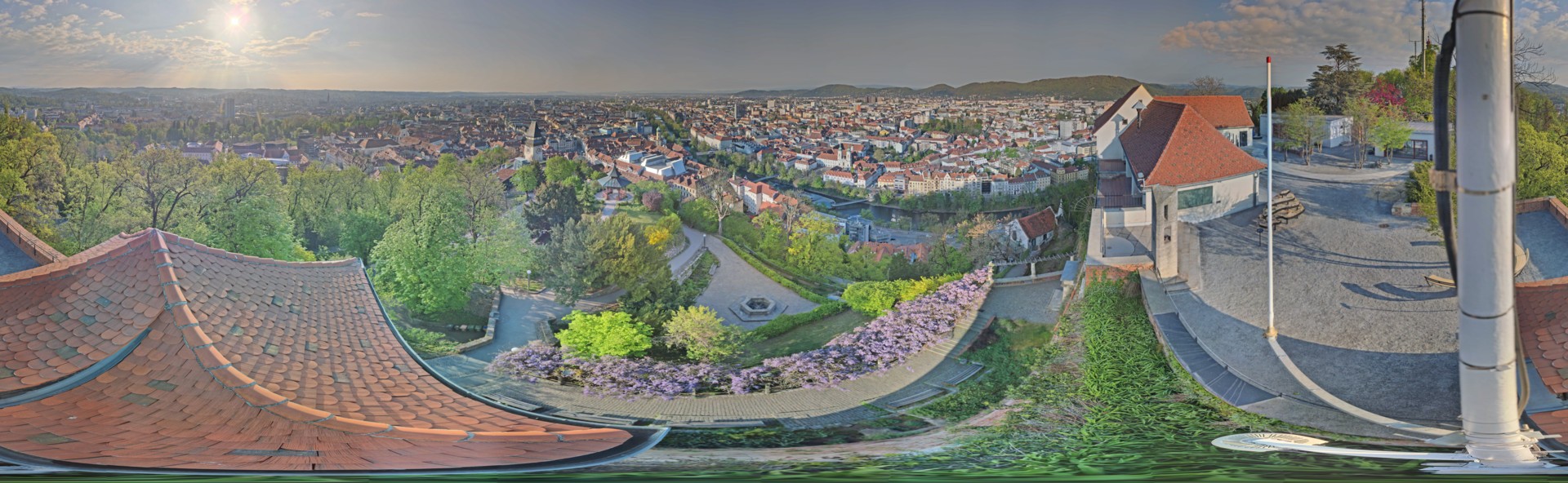 Archiv Foto Webcam Graz: Panorama vom Schlossberg