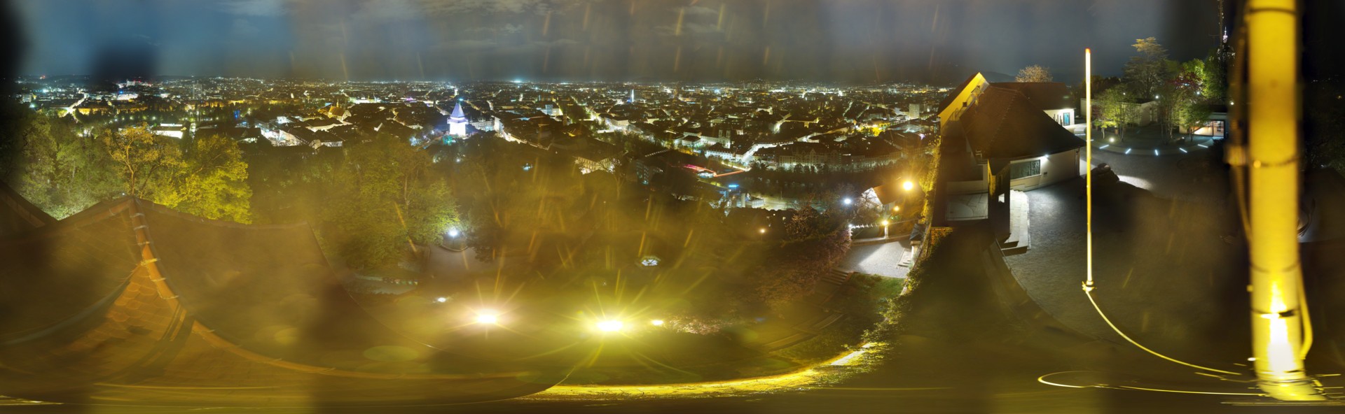 Archiv Foto Webcam Graz: Panorama vom Schlossberg