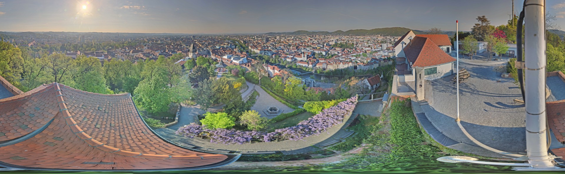 Archiv Foto Webcam Graz: Panorama vom Schlossberg