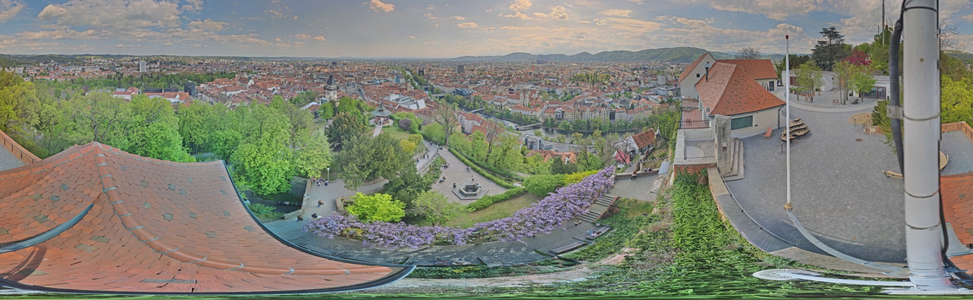 Archiv Foto Webcam Graz: Panorama vom Schlossberg