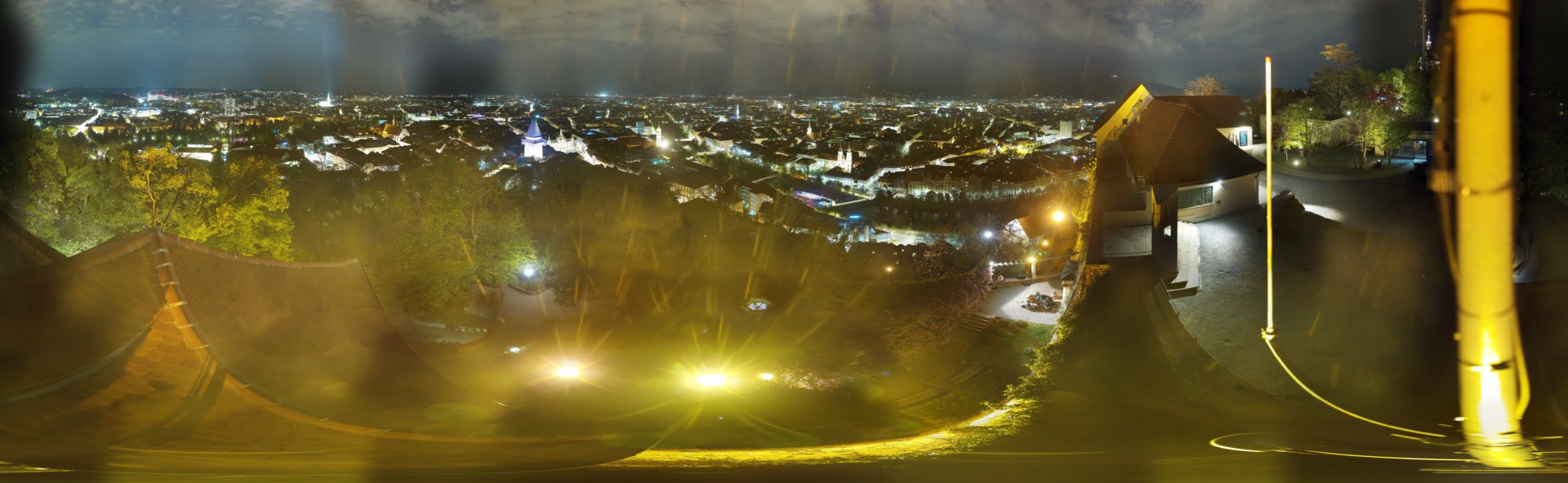 Archiv Foto Webcam Graz: Panorama vom Schlossberg