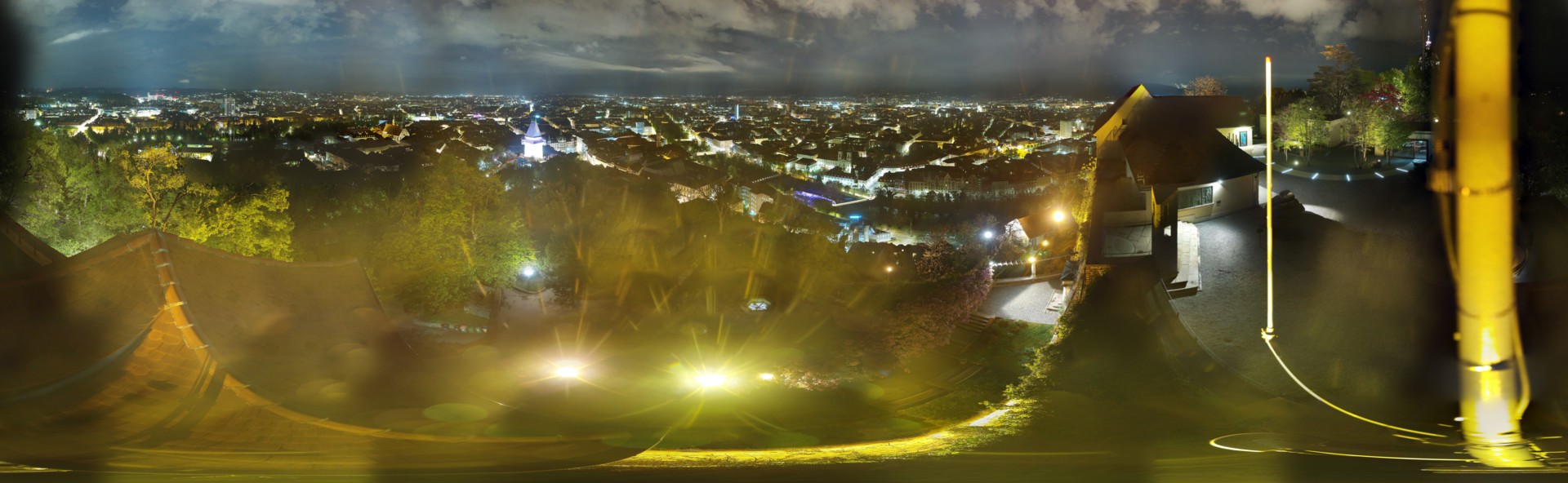 Archiv Foto Webcam Graz: Panorama vom Schlossberg