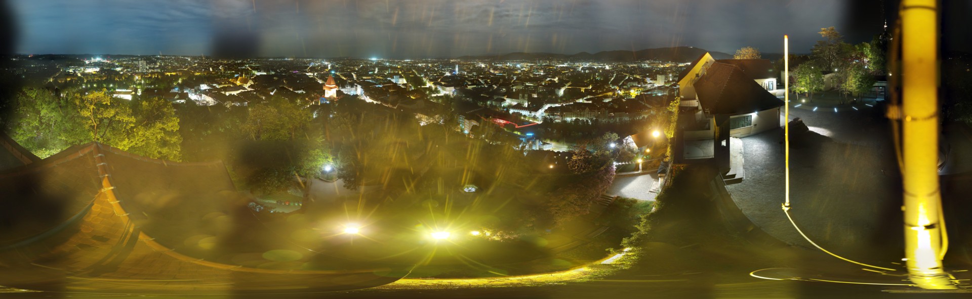 Archiv Foto Webcam Graz: Panorama vom Schlossberg