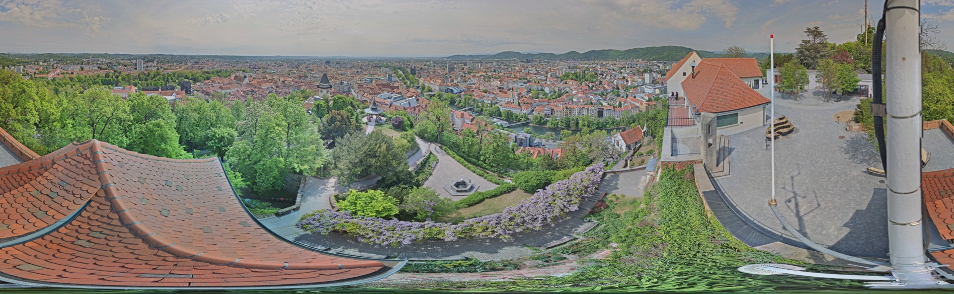 Archiv Foto Webcam Graz: Panorama vom Schlossberg
