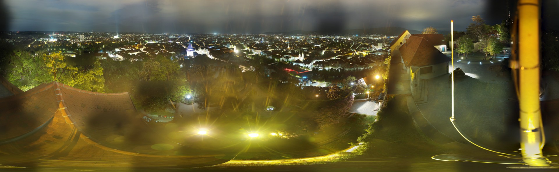 Archiv Foto Webcam Graz: Panorama vom Schlossberg