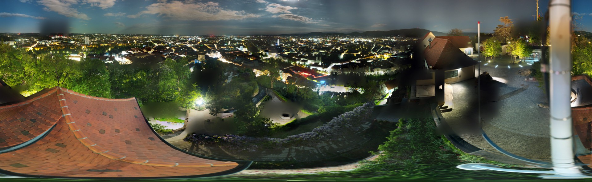 Archiv Foto Webcam Graz: Panorama vom Schlossberg