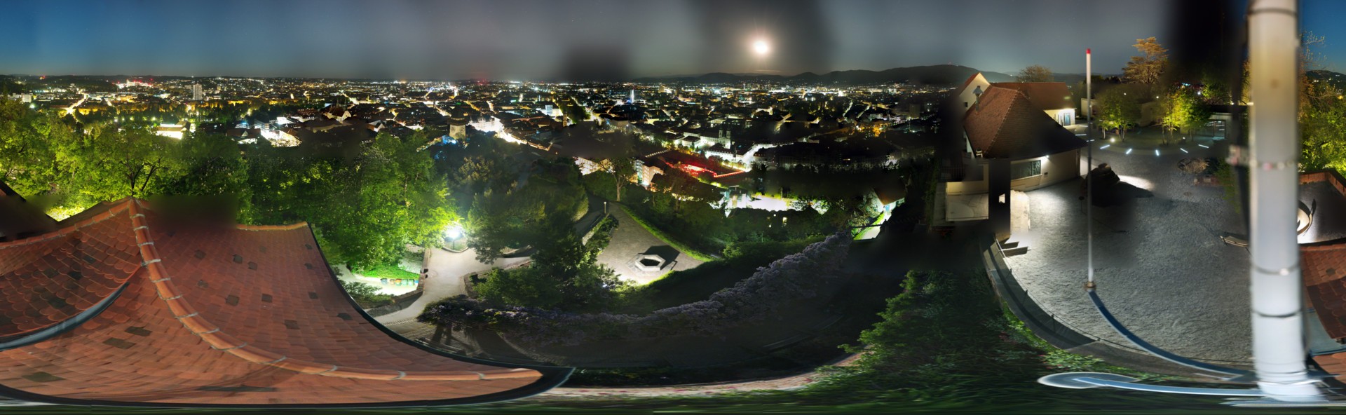 Archiv Foto Webcam Graz: Panorama vom Schlossberg