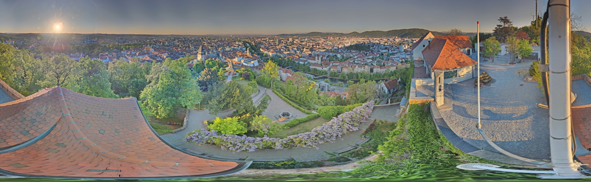 Archiv Foto Webcam Graz: Panorama vom Schlossberg