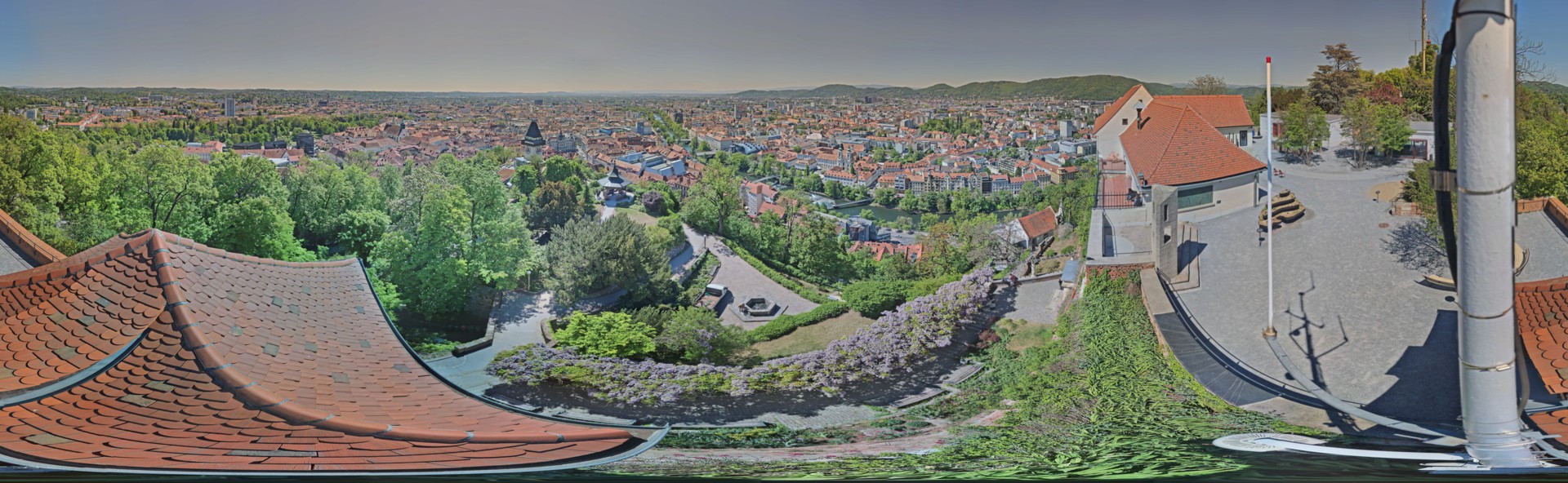 Archiv Foto Webcam Graz: Panorama vom Schlossberg