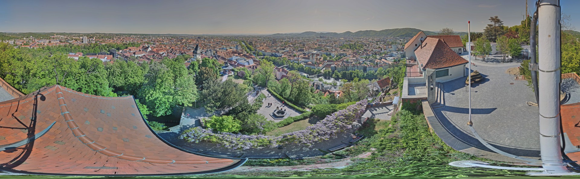 Archiv Foto Webcam Graz: Panorama vom Schlossberg