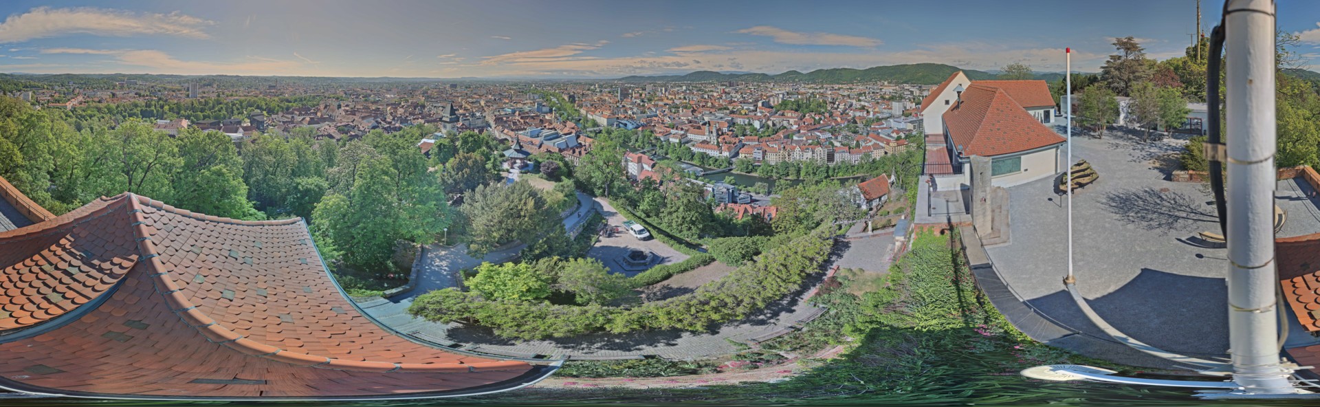 Archiv Foto Webcam Graz: Panorama vom Schlossberg