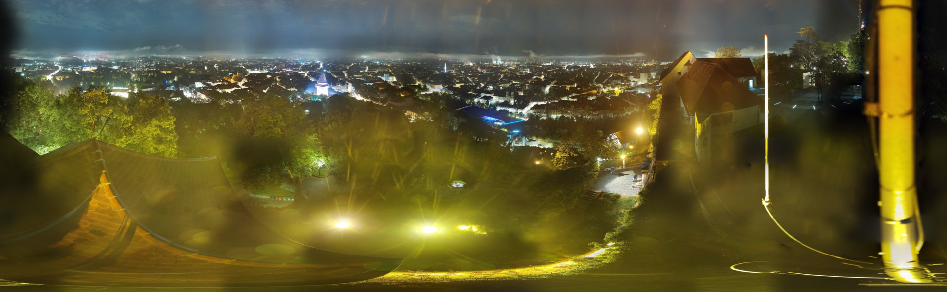 Archiv Foto Webcam Graz: Panorama vom Schlossberg
