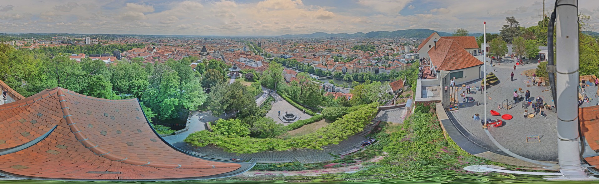 Archiv Foto Webcam Graz: Panorama vom Schlossberg