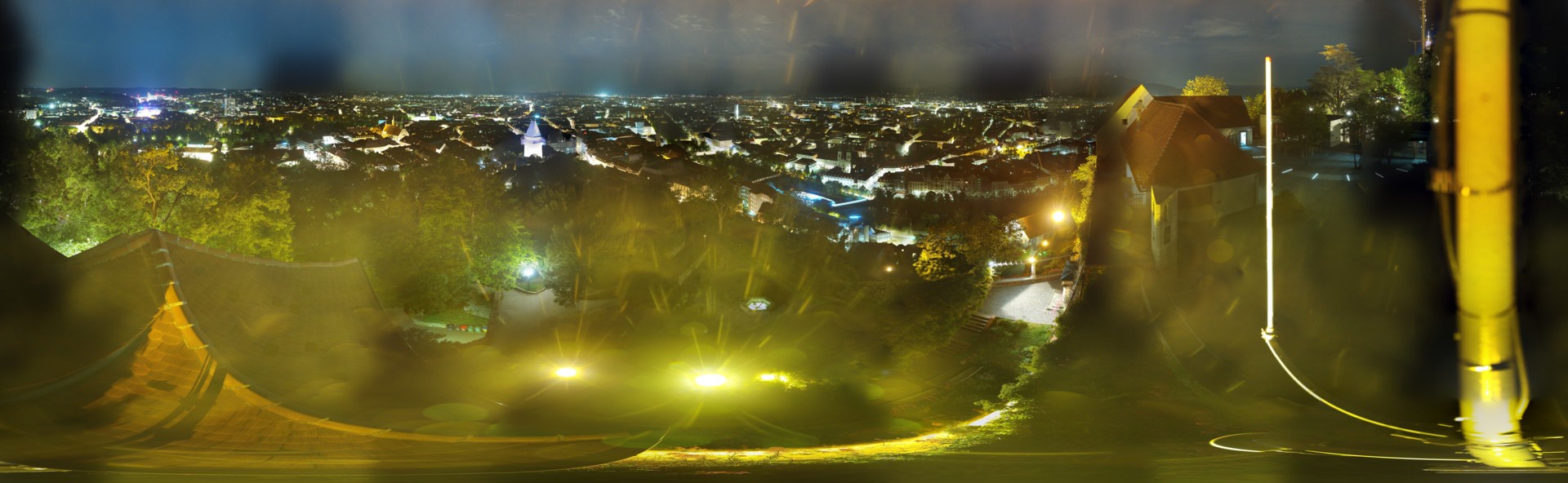 Archiv Foto Webcam Graz: Panorama vom Schlossberg