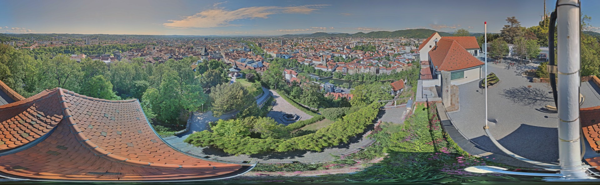 Archiv Foto Webcam Graz: Panorama vom Schlossberg