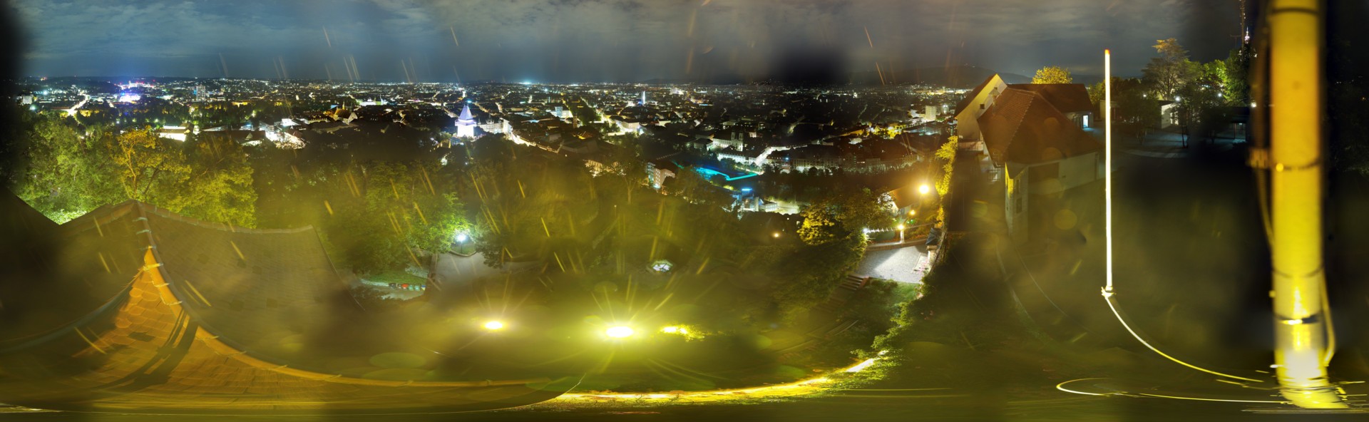 Archiv Foto Webcam Graz: Panorama vom Schlossberg