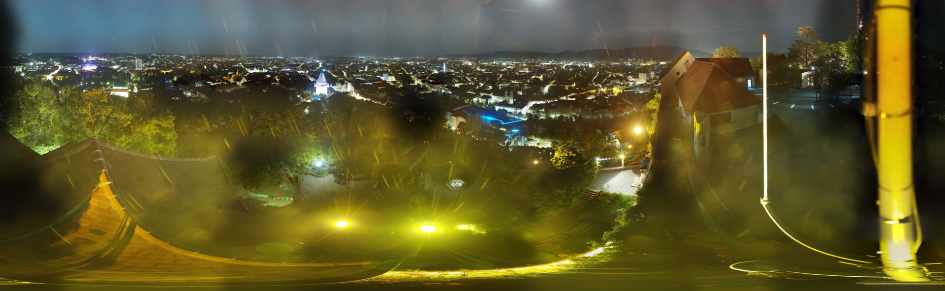 Archiv Foto Webcam Graz: Panorama vom Schlossberg
