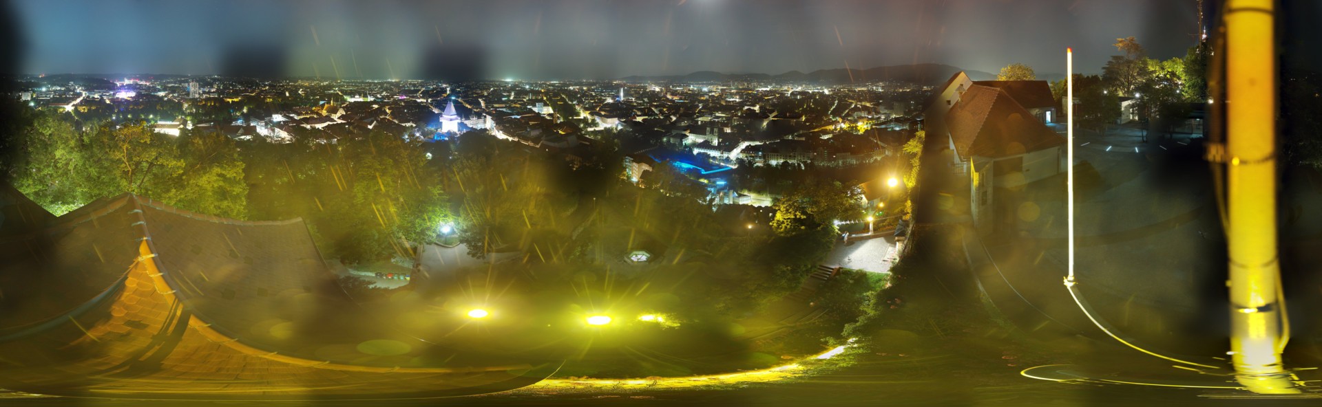 Archiv Foto Webcam Graz: Panorama vom Schlossberg