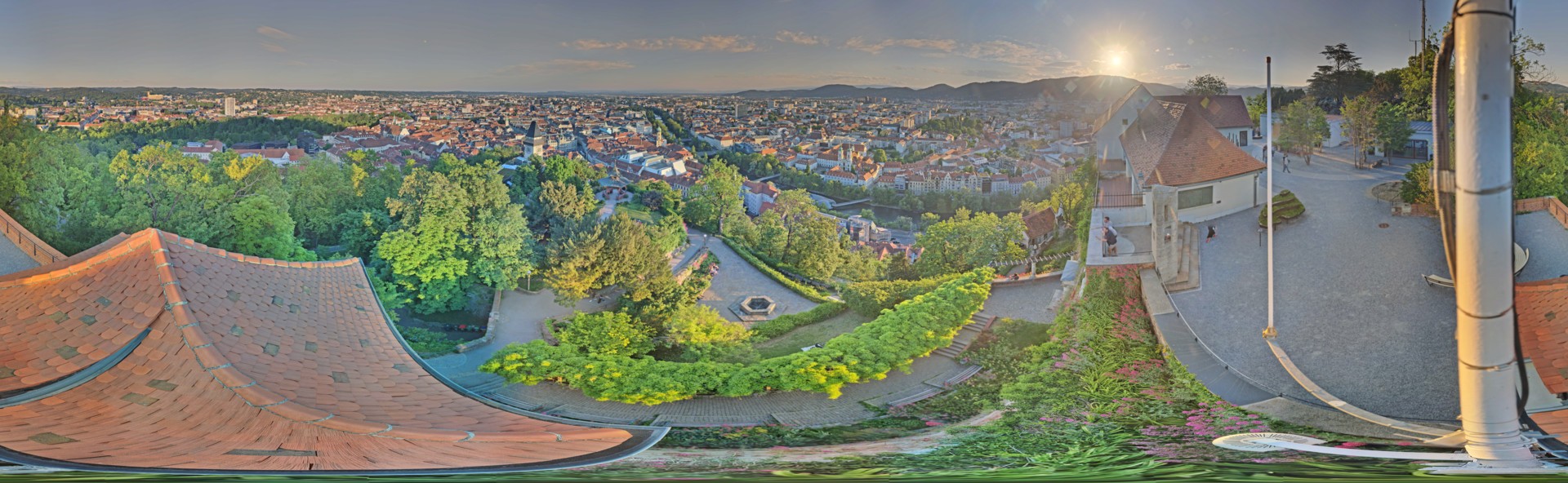 Archiv Foto Webcam Graz: Panorama vom Schlossberg