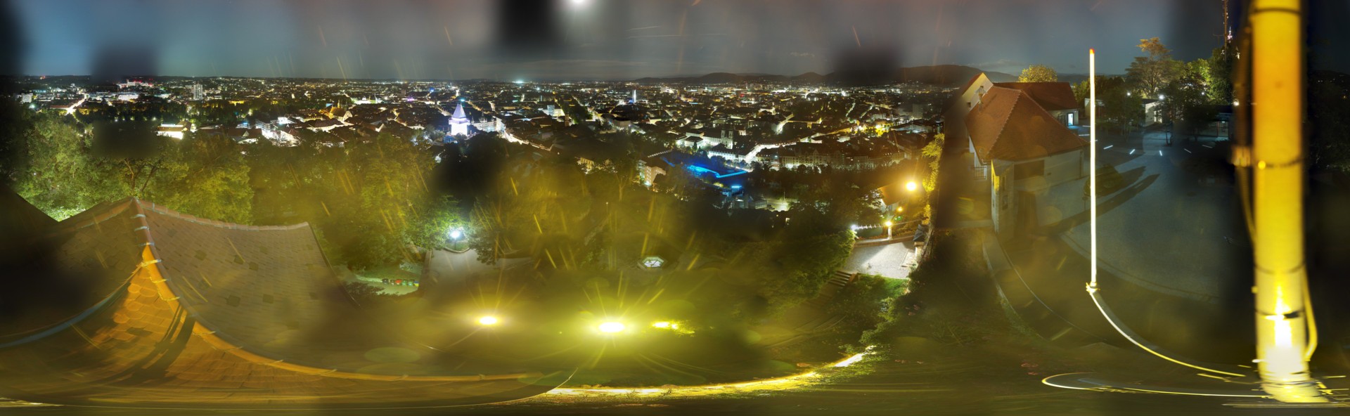 Archiv Foto Webcam Graz: Panorama vom Schlossberg