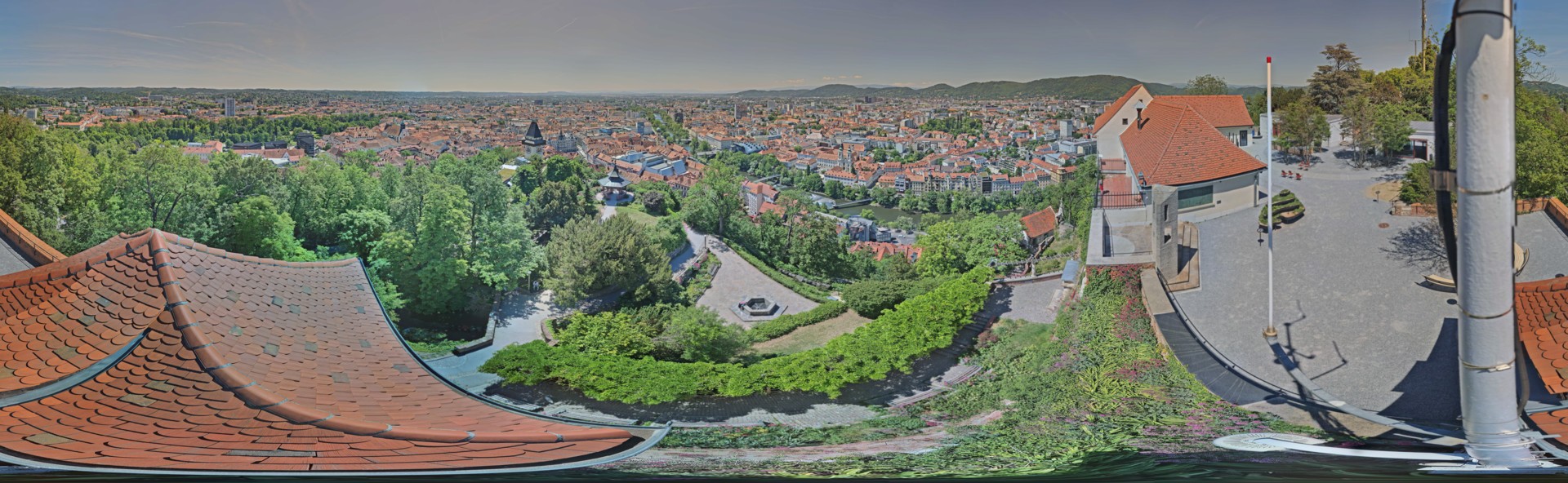 Archiv Foto Webcam Graz: Panorama vom Schlossberg
