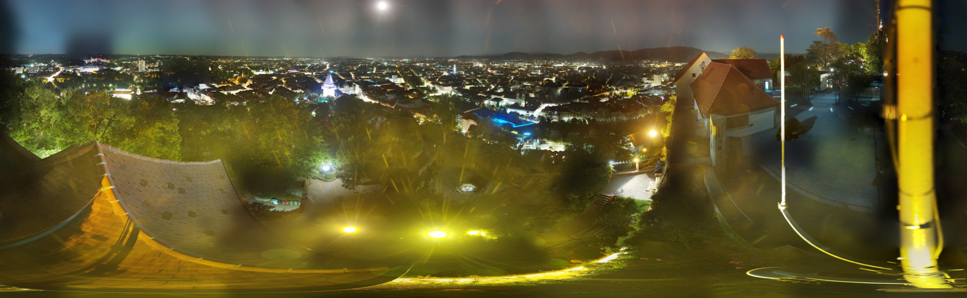 Archiv Foto Webcam Graz: Panorama vom Schlossberg