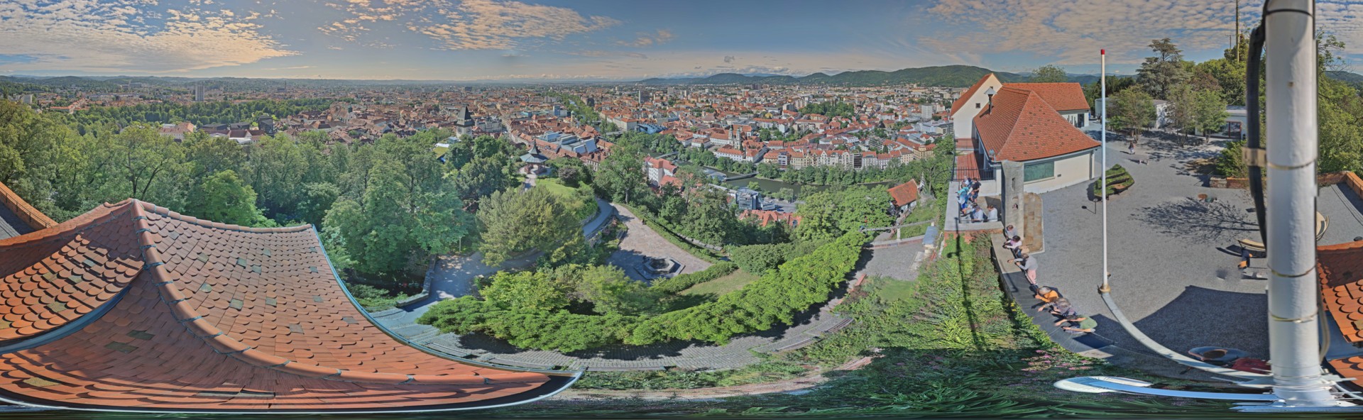 Archiv Foto Webcam Graz: Panorama vom Schlossberg