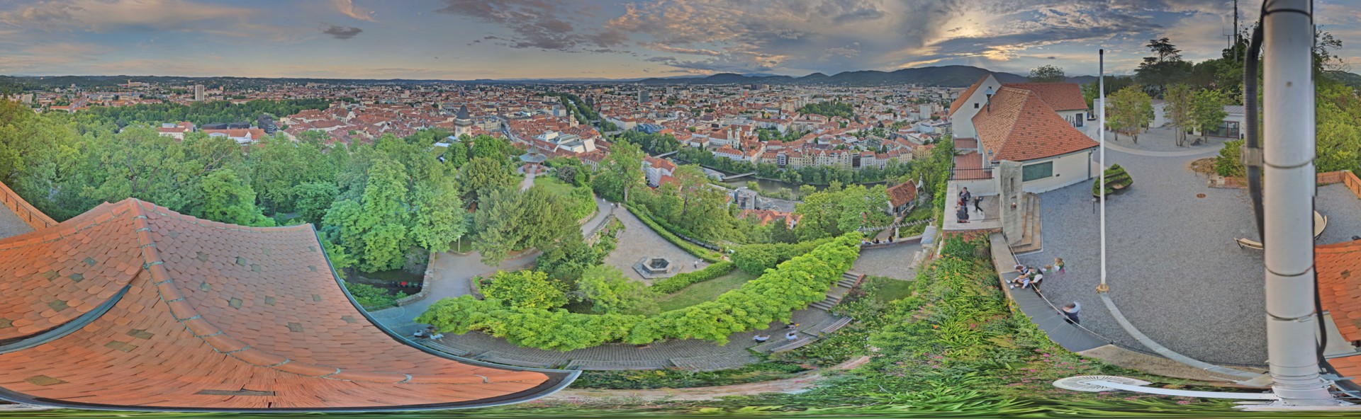 Archiv Foto Webcam Graz: Panorama vom Schlossberg