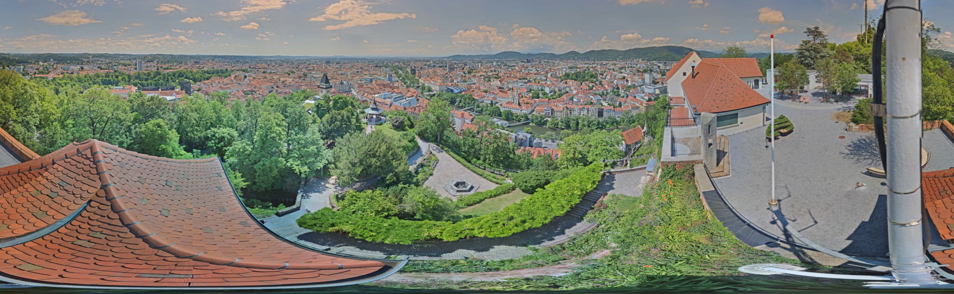 Archiv Foto Webcam Graz: Panorama vom Schlossberg