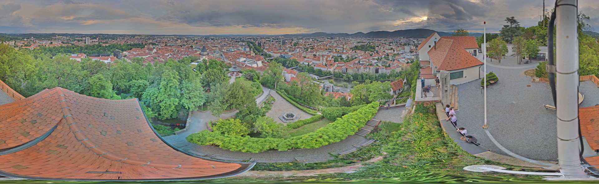 Archiv Foto Webcam Graz: Panorama vom Schlossberg