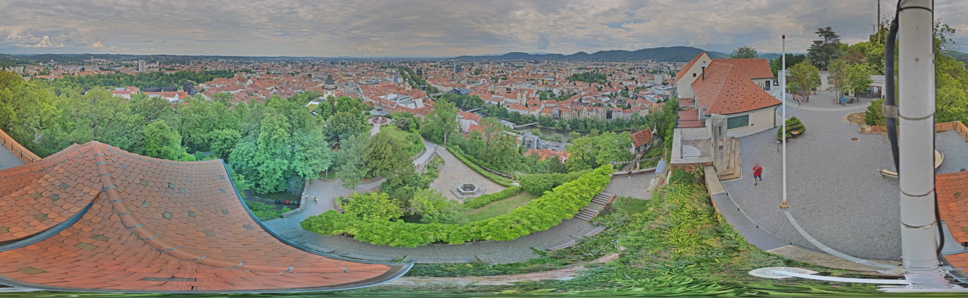 Archiv Foto Webcam Graz: Panorama vom Schlossberg