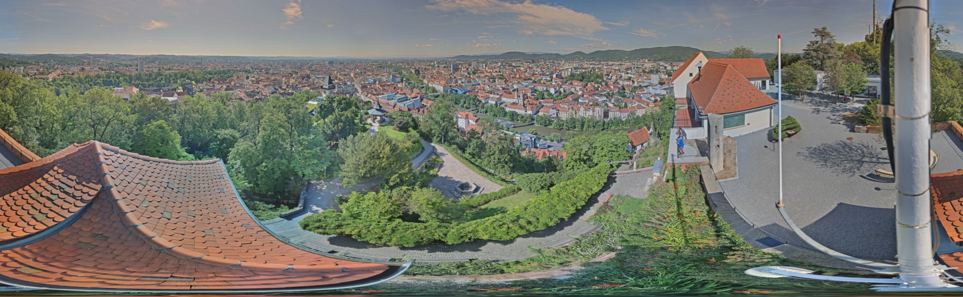Archiv Foto Webcam Graz: Panorama vom Schlossberg