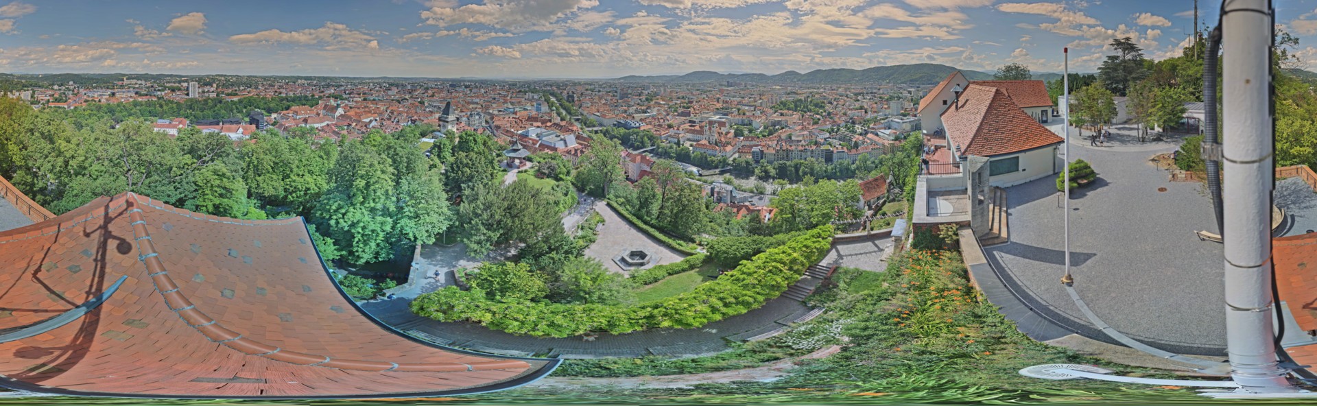 Archiv Foto Webcam Graz: Panorama vom Schlossberg