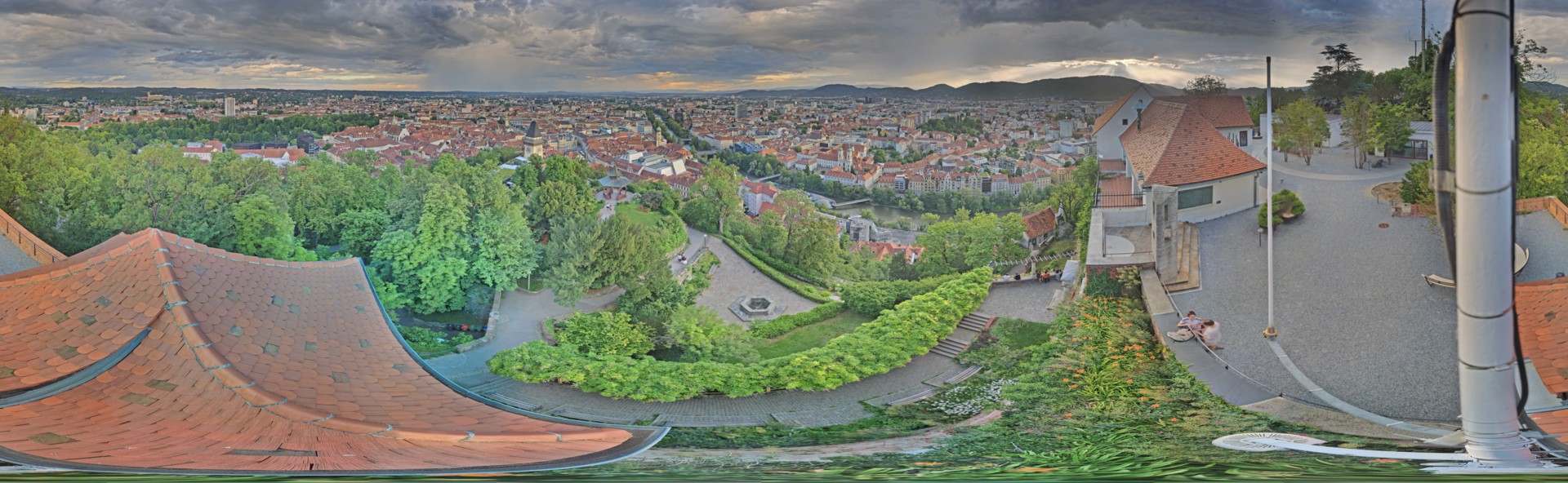 Archiv Foto Webcam Graz: Panorama vom Schlossberg