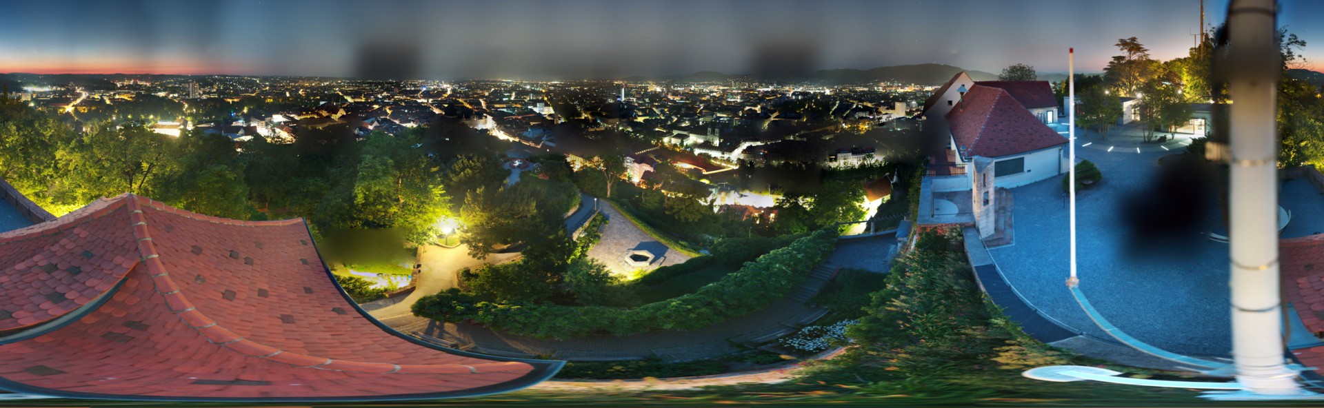 Archiv Foto Webcam Graz: Panorama vom Schlossberg