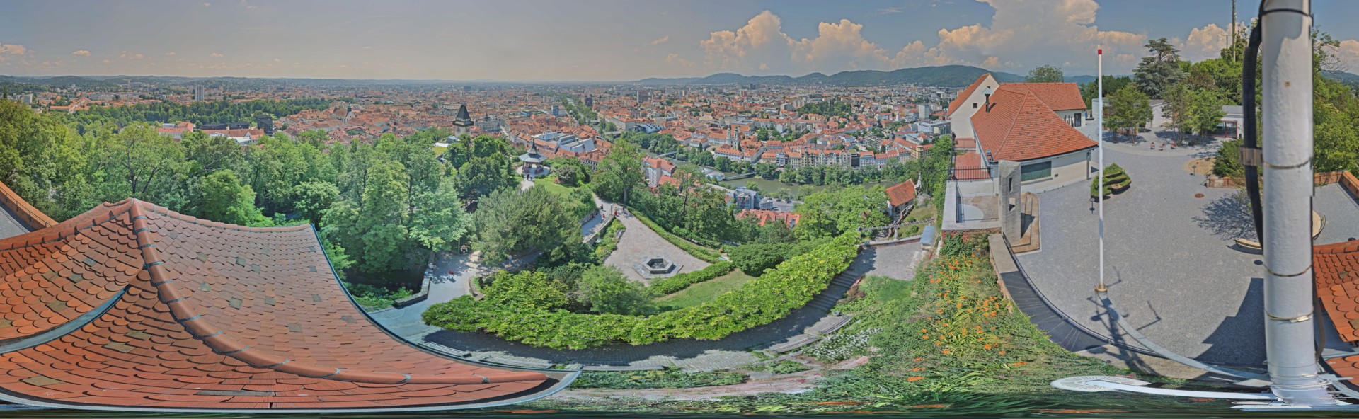 Archiv Foto Webcam Graz: Panorama vom Schlossberg