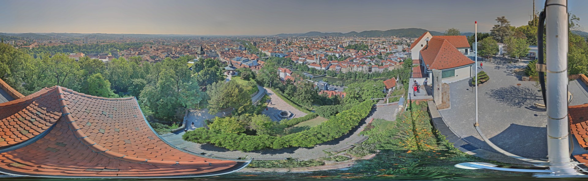 Archiv Foto Webcam Graz: Panorama vom Schlossberg