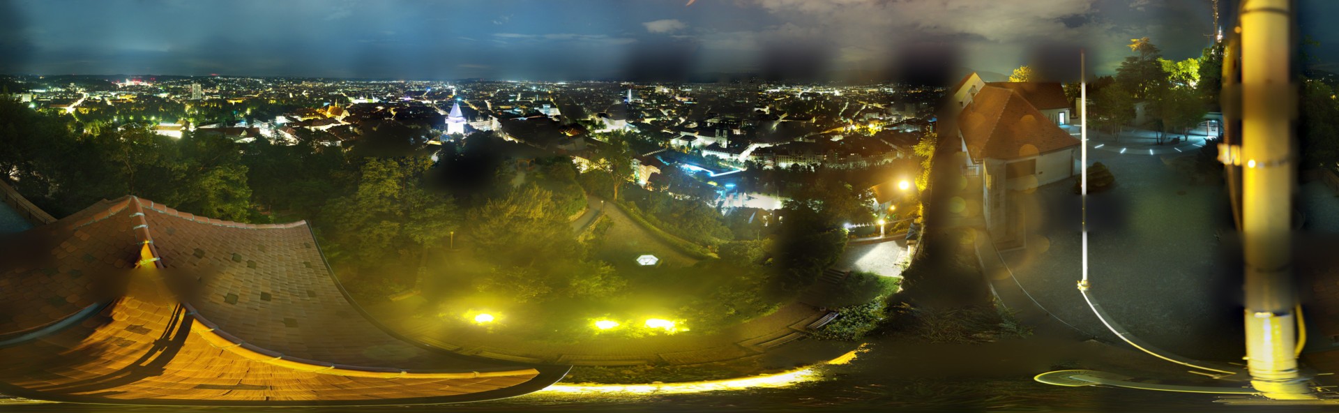 Archiv Foto Webcam Graz: Panorama vom Schlossberg