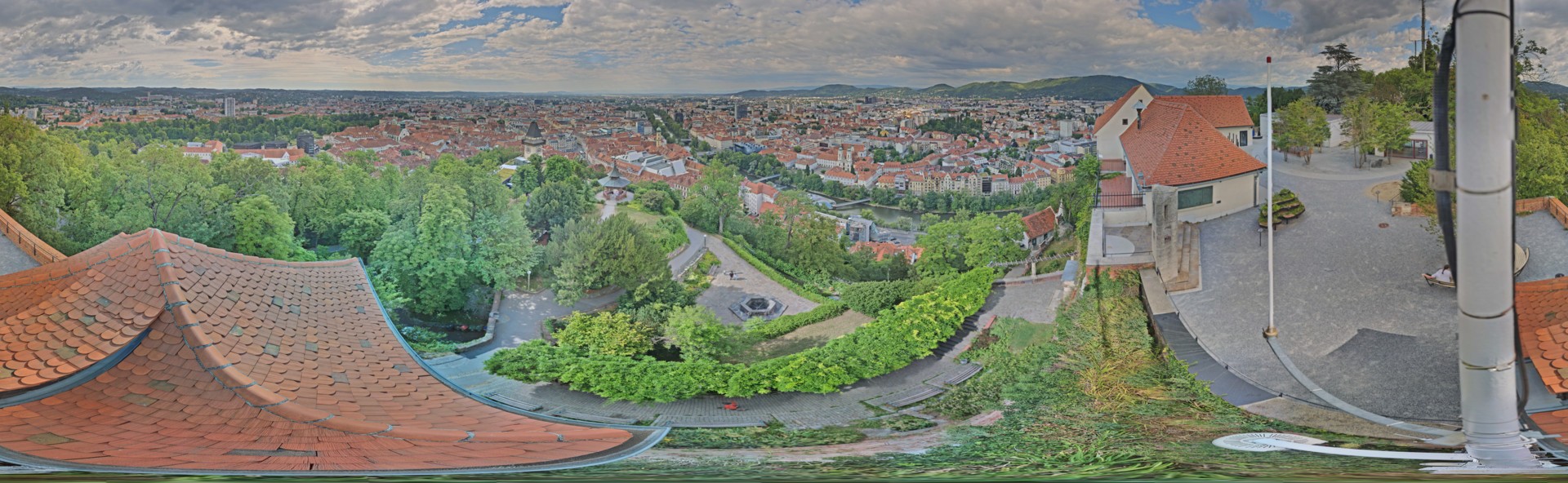 Archiv Foto Webcam Graz: Panorama vom Schlossberg