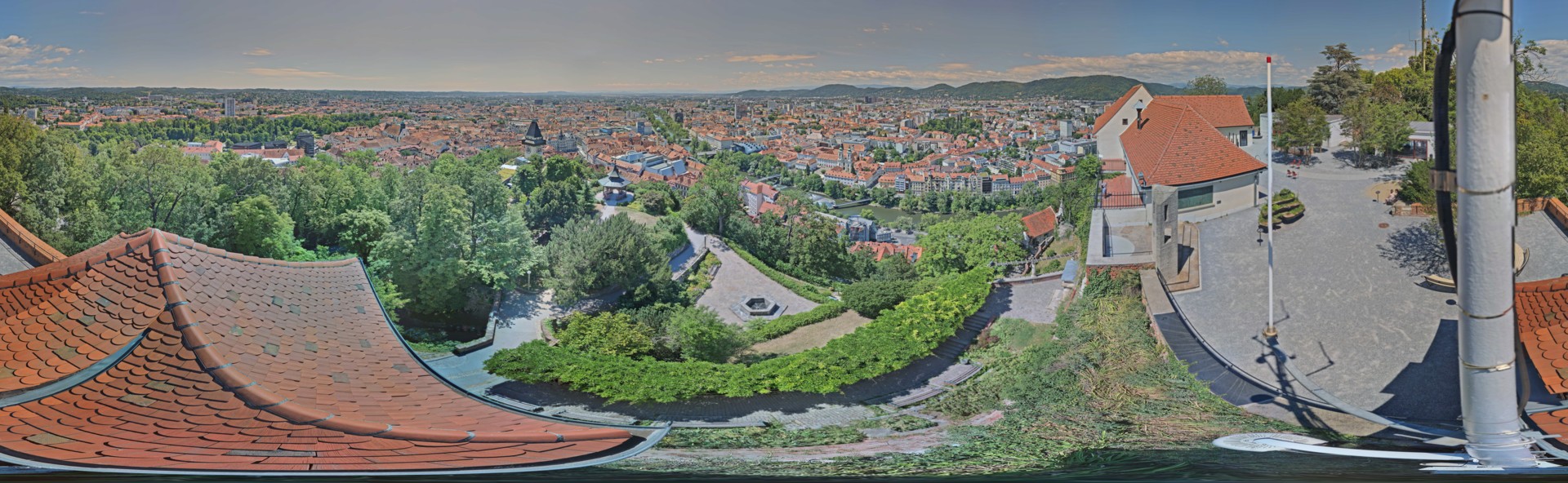 Archiv Foto Webcam Graz: Panorama vom Schlossberg
